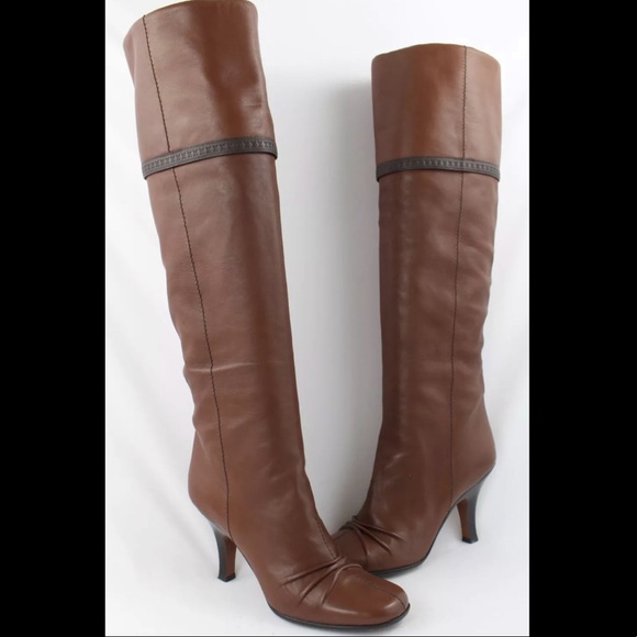 Louis Vuitton boots. Gently used - Picture 3 of 9